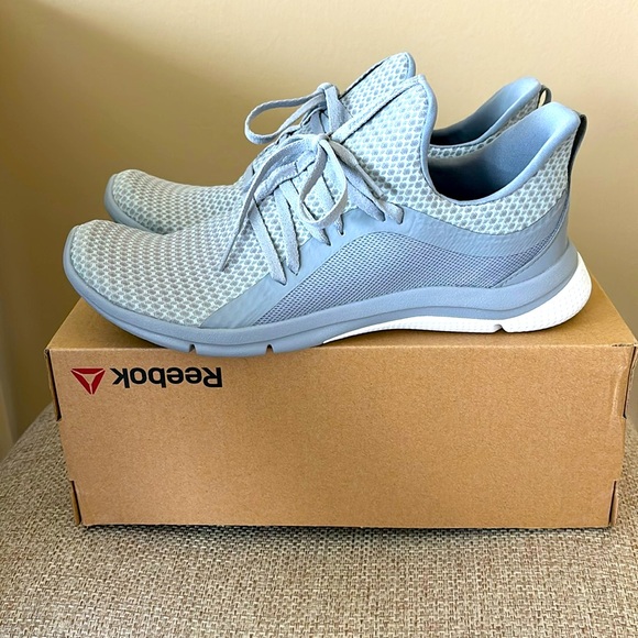 Reebok Shoes - Reebok Women’s Print Her3.0 Running shoes. Size 10. NWOT.